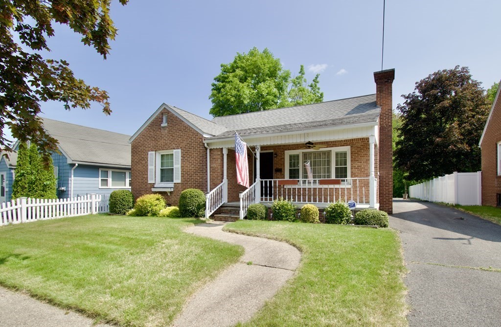 79 Strong Street Springfield, MA 01104 - Photo 1 of 39 Gallery Image 1