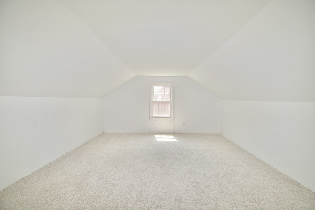 79 Strong Street Springfield, MA 01104 - Photo 25 of 39 Gallery Image 25