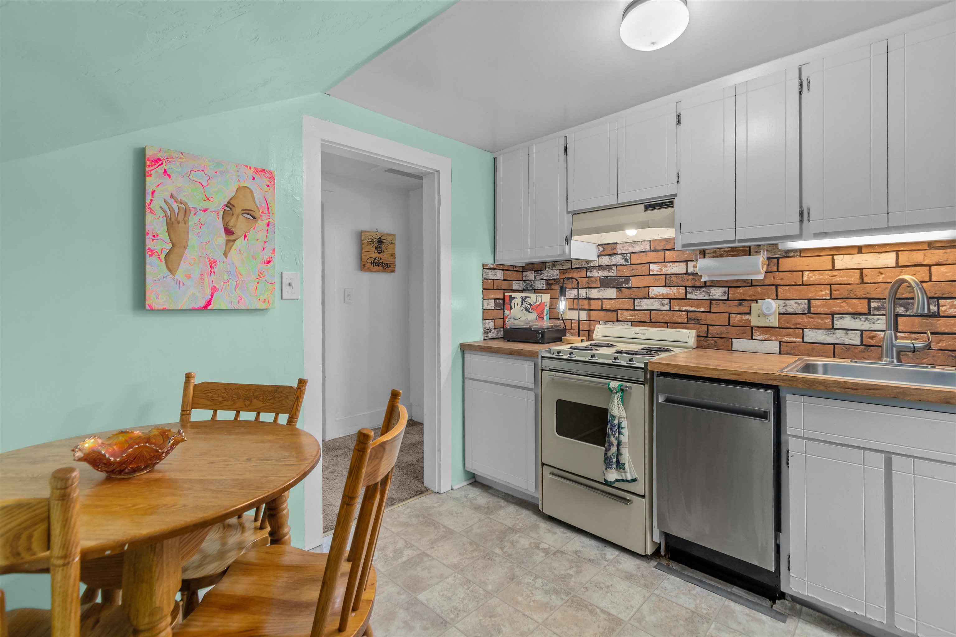 616 North Division Street Appleton, WI 54911 - Photo 24 of 29 Gallery Image 24