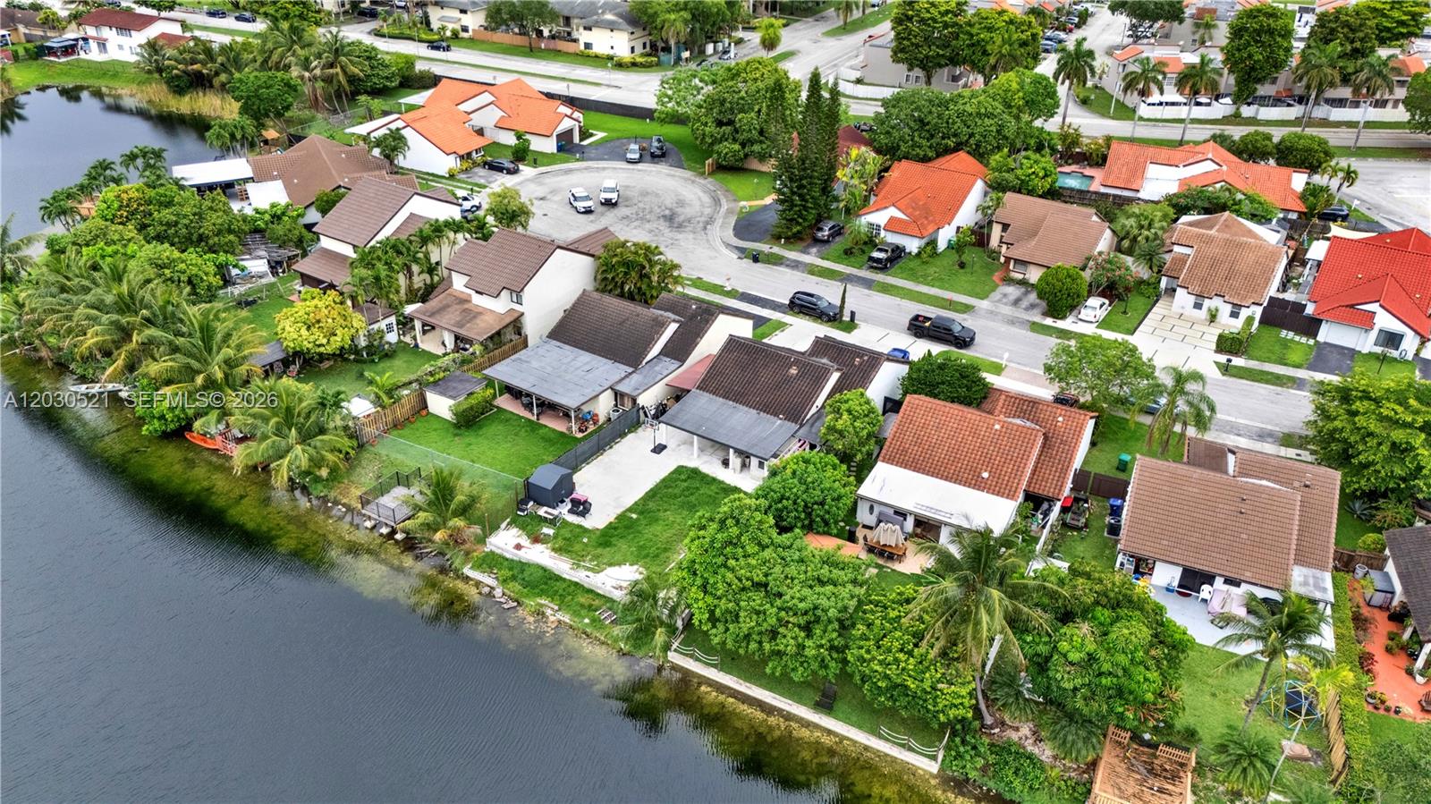 6661 Southwest 127th Path Miami, FL 33183 - Photo 2 of 37