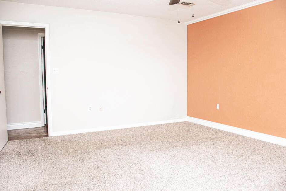 17 8th Avenue Shalimar, FL 32579 - Photo 16 of 25 a view of an empty room