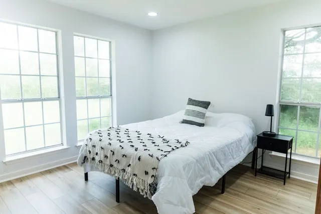 $334,900 | 2201 Fairbanks Avenue, Nederland, TX 77627