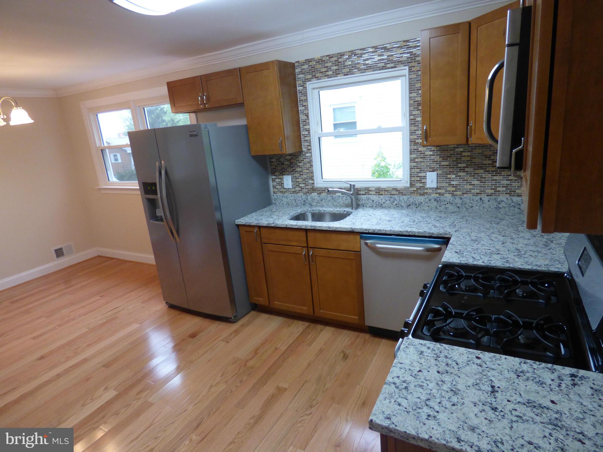 6818 Richardson Road Baltimore, MD 21207 - Photo 8 of 30 Kitchen