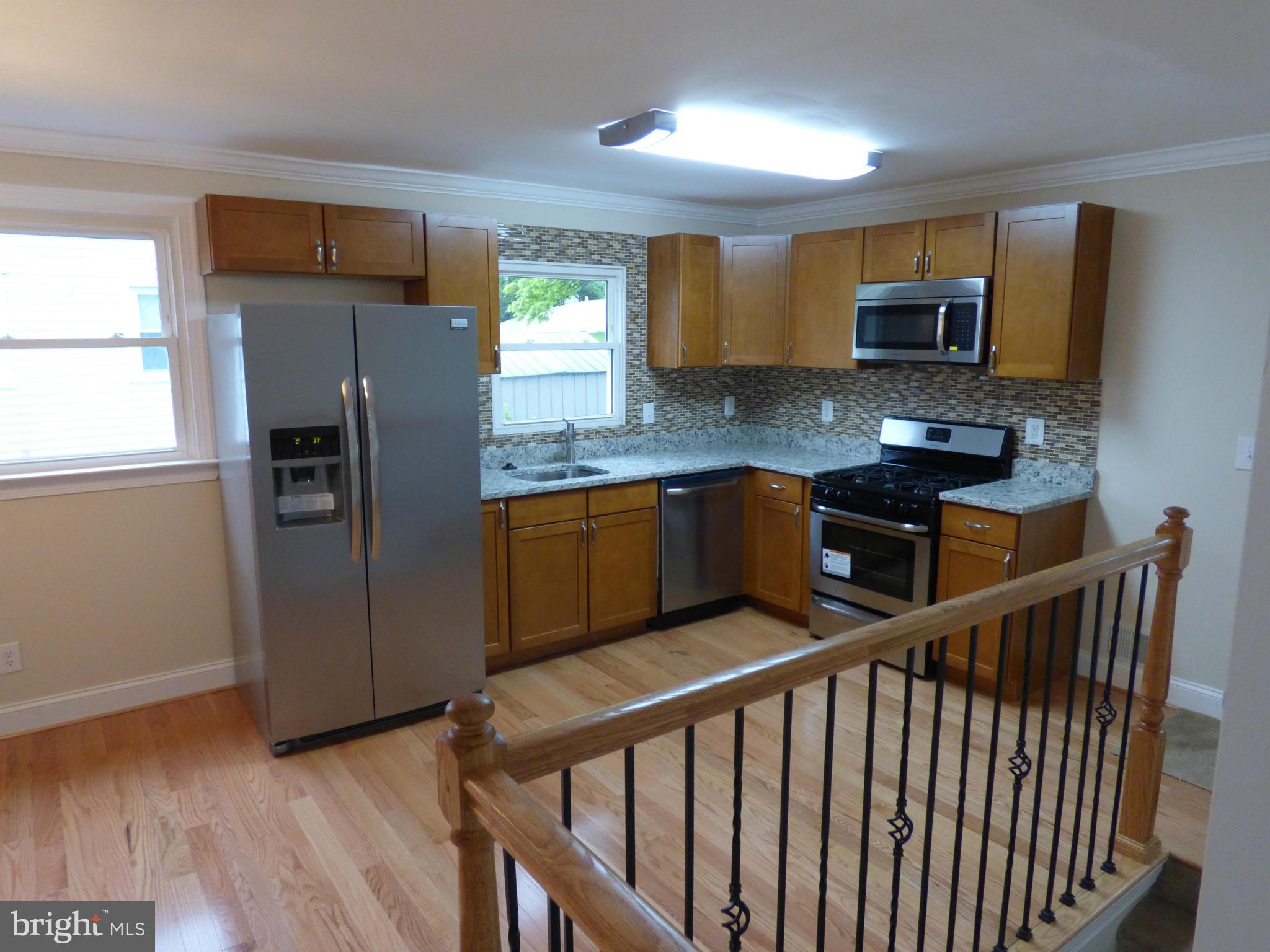 6818 Richardson Road Baltimore, MD 21207 - Photo 9 of 30 Kitchen