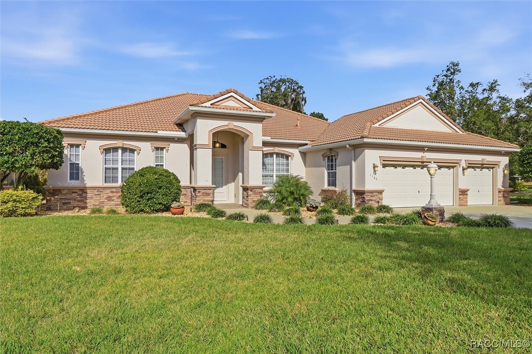 1165 West Beagle Run Loop Hernando, FL 34442 - Photo 1 of 47