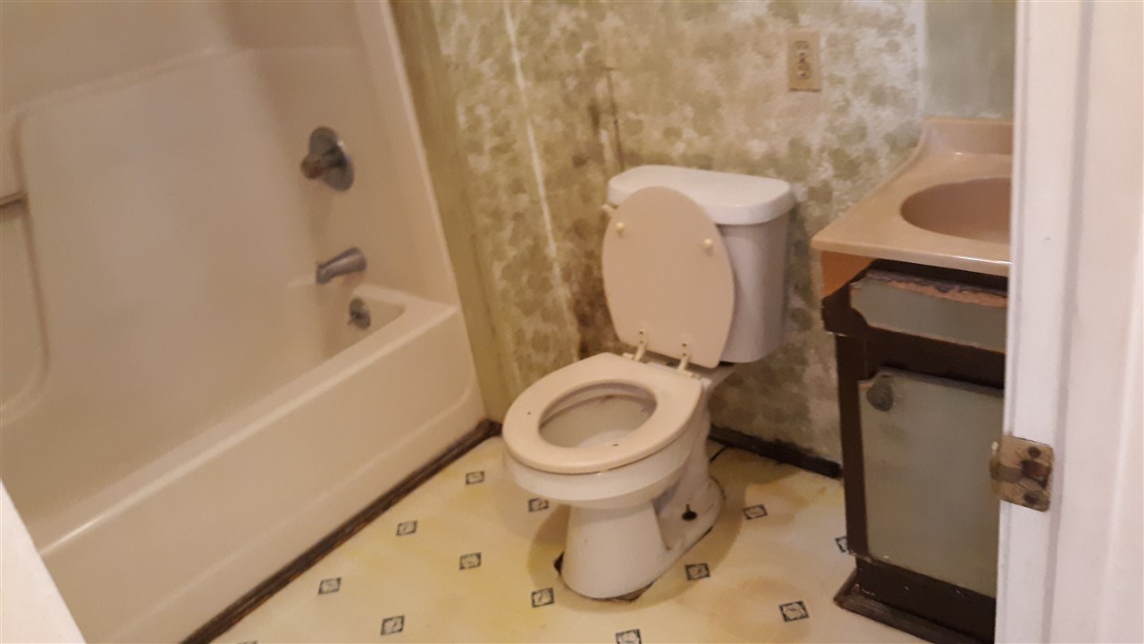12130 Baldwin Lane Fairhope, AL 36532 - Photo 3 of 8
