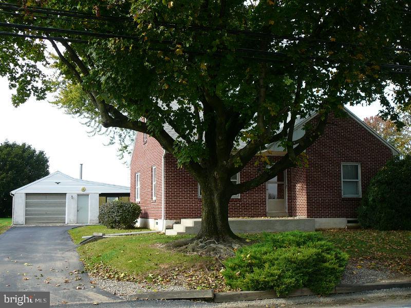 1929 South Forge Road Palmyra, PA 17078 - Photo 2 of 7 Gallery Image 2