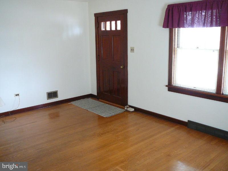 1929 South Forge Road Palmyra, PA 17078 - Photo 3 of 7 Gallery Image 3