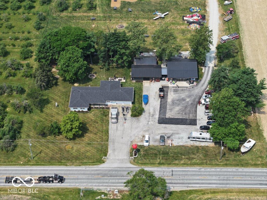 6397 Highway 13 Pendleton, IN 46064 - Photo 15 of 27