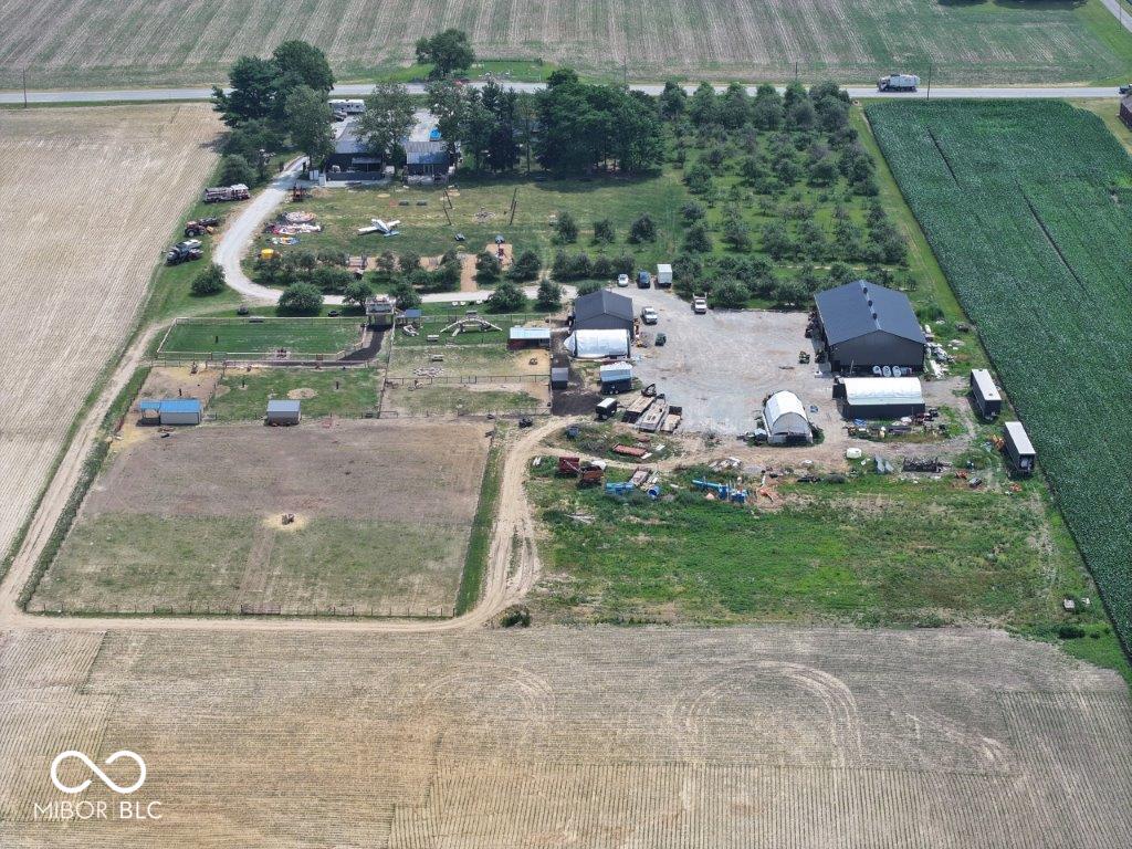 6397 Highway 13 Pendleton, IN 46064 - Photo 16 of 27
