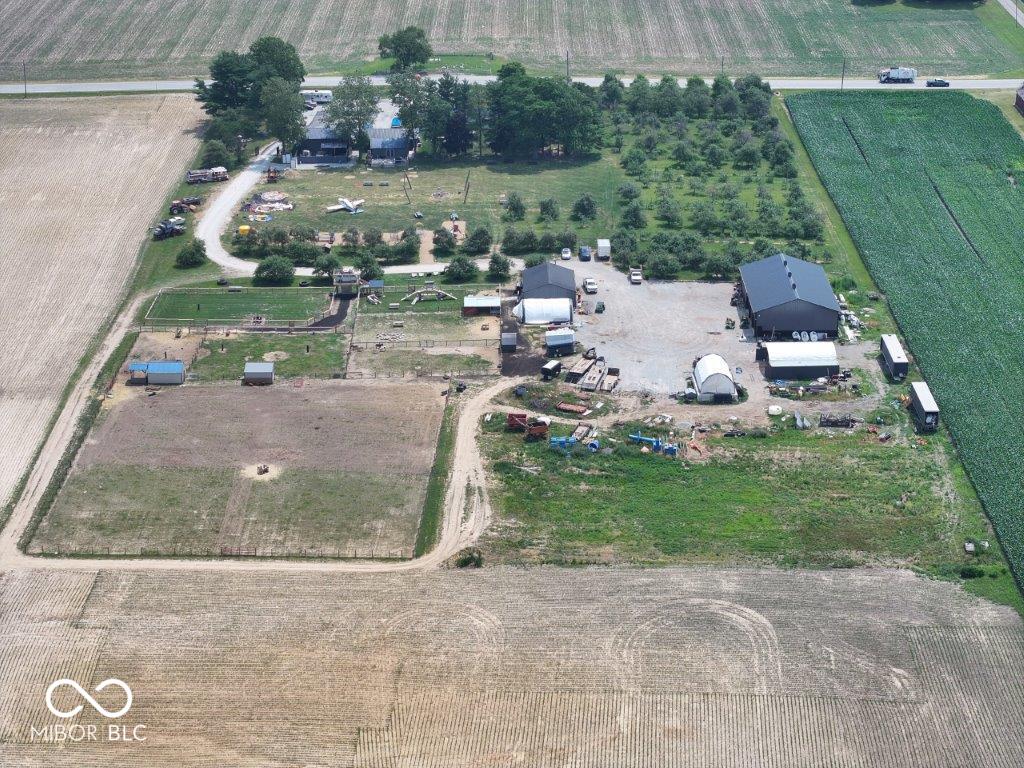 6397 Highway 13 Pendleton, IN 46064 - Photo 3 of 27