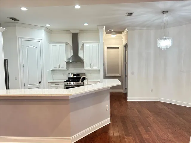 $519,900 | 402 South Hudson Street, Orlando, FL 32835