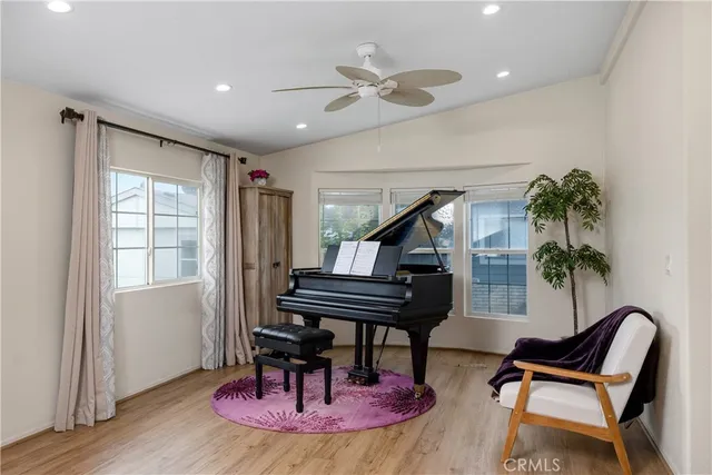 $274,900 | 1051 Site Drive, Unit 89, Brea, CA 92821