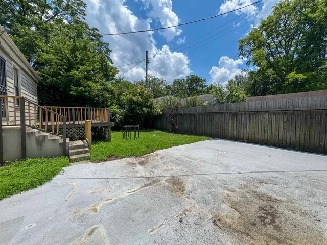 $1,300 | 1659 Jackson Avenue, Memphis, TN 38107