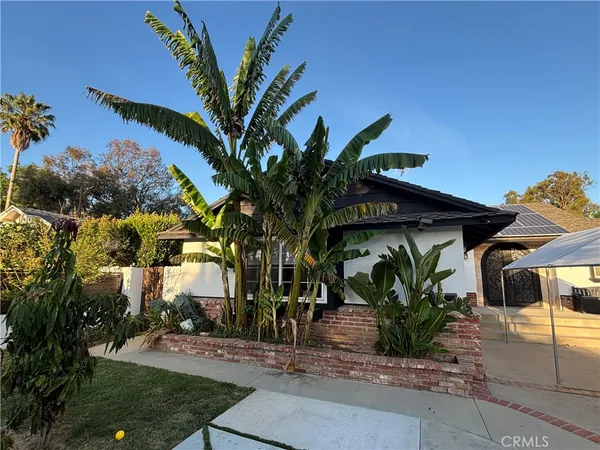 $1,800 | 5658 Cahill Avenue, Tarzana, CA 91356