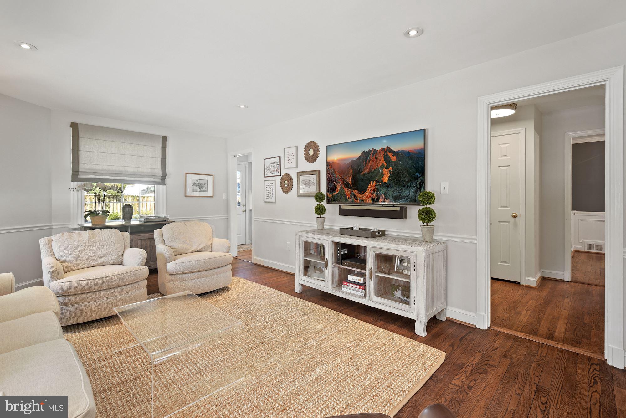 5900 Ramsgate Road Bethesda, MD 20816 - Photo 8 of 21 Family Room