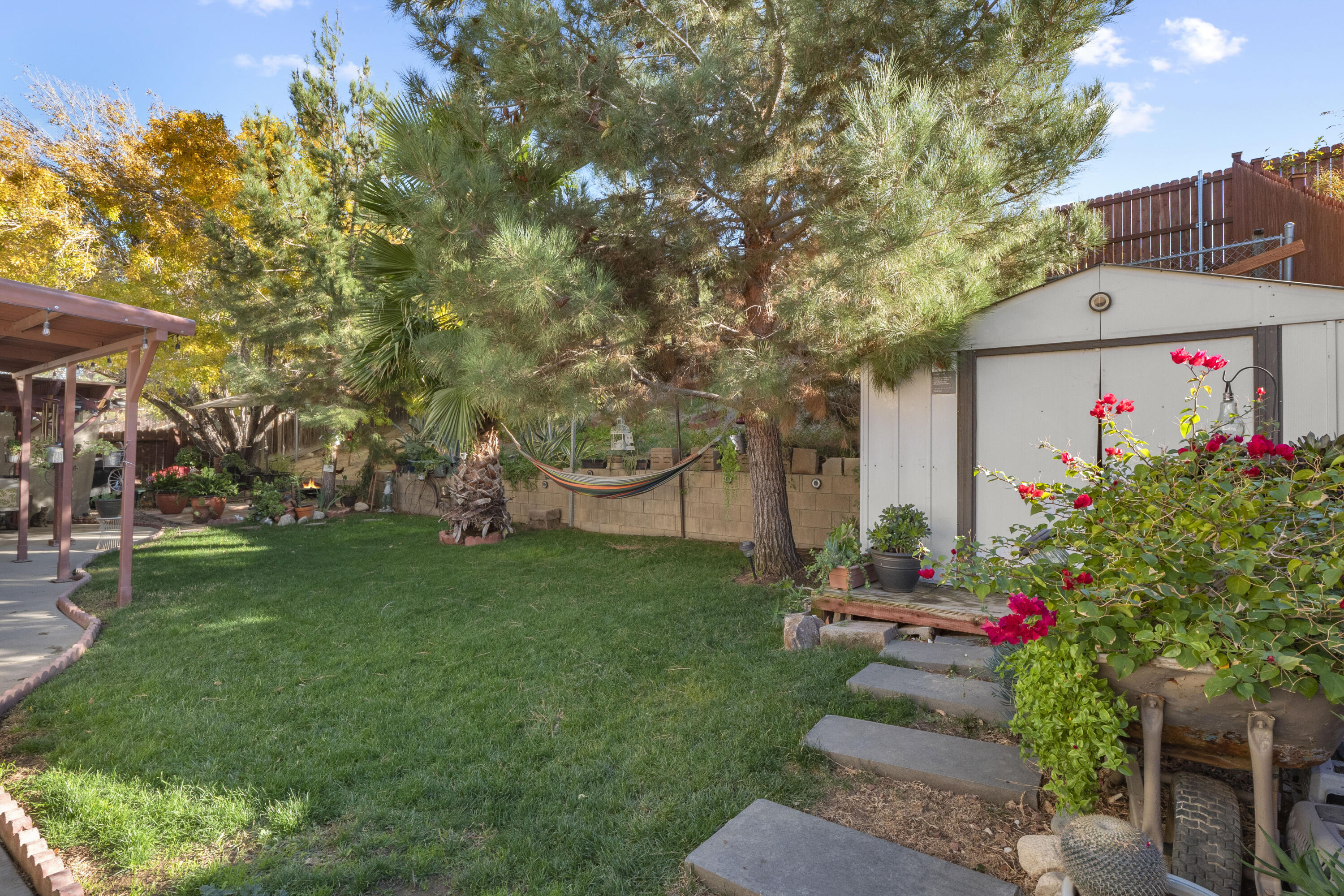 148 Horizon Road Palmdale, CA 93550 - Photo 29 of 33 P4300145