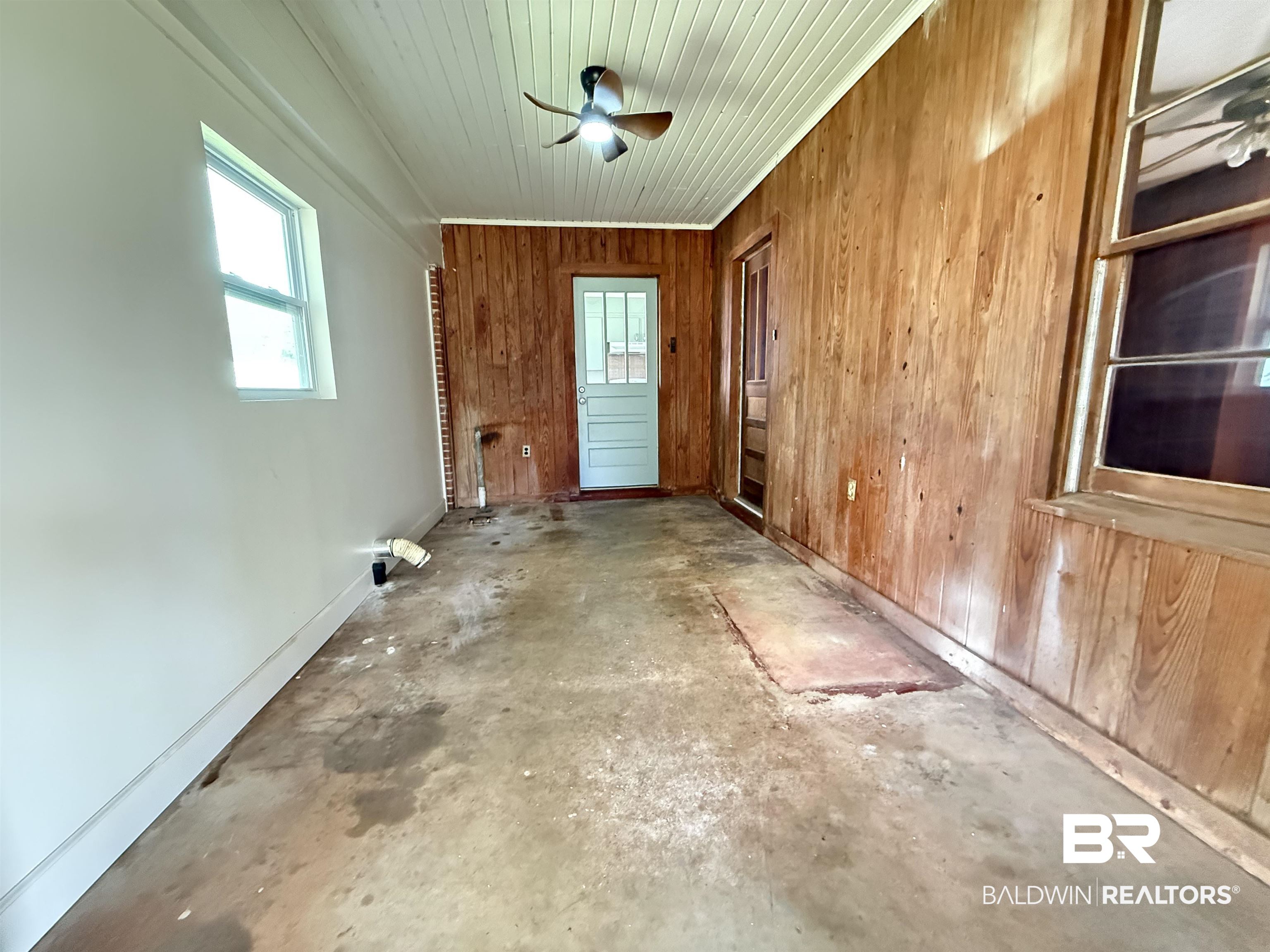2831 Old Salem Road Frisco City, AL 36445 - Photo 20 of 30 Laundry/Mud Room