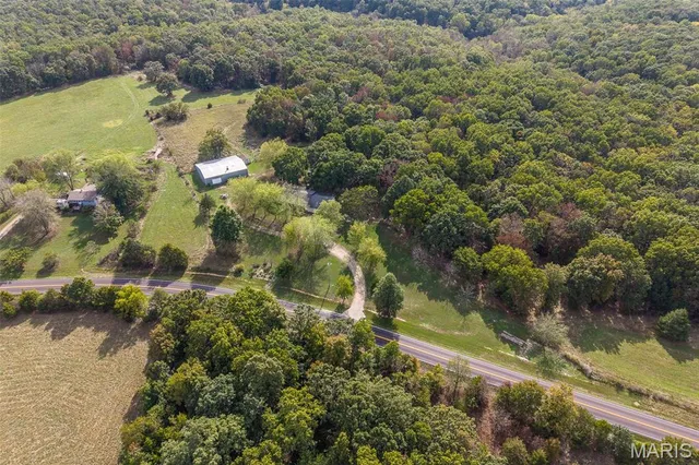 $239,000 | 35959 Hwy D, Eldridge, MO 65463