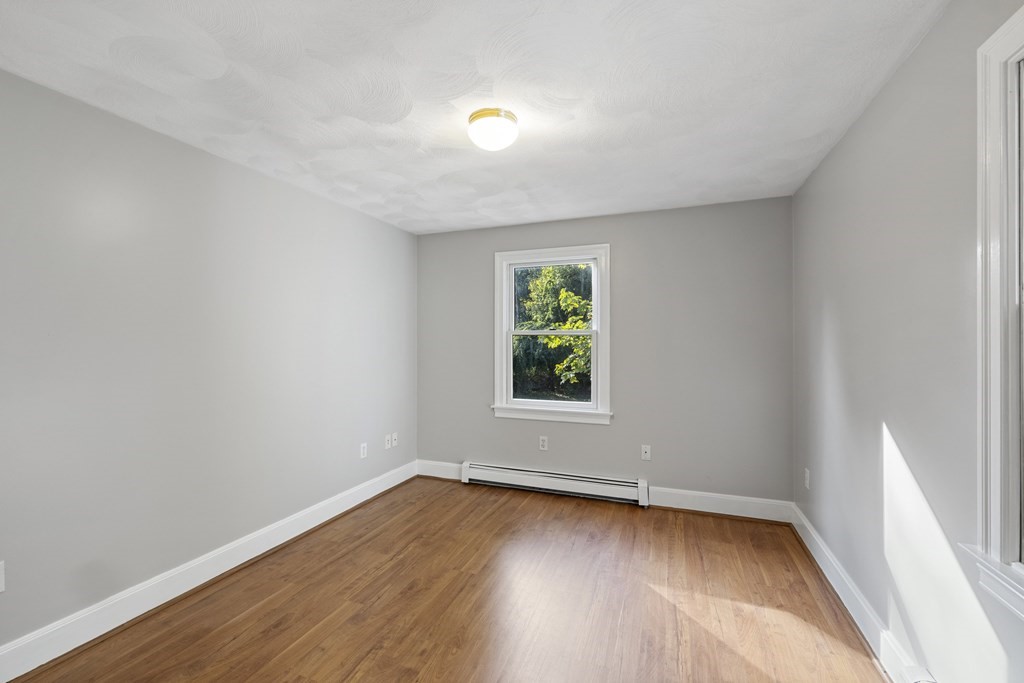 4 Hampton Road Stoneham, MA 02180 - Photo 17 of 41 Gallery Image 17