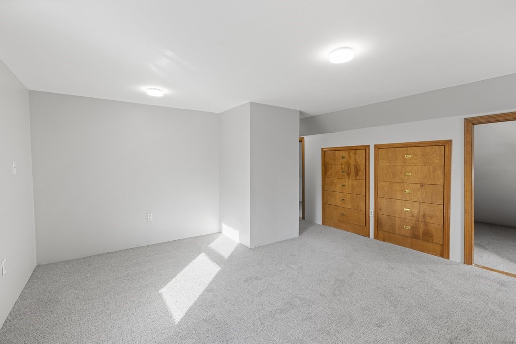 4 Hampton Road Stoneham, MA 02180 - Photo 30 of 41 Gallery Image 30