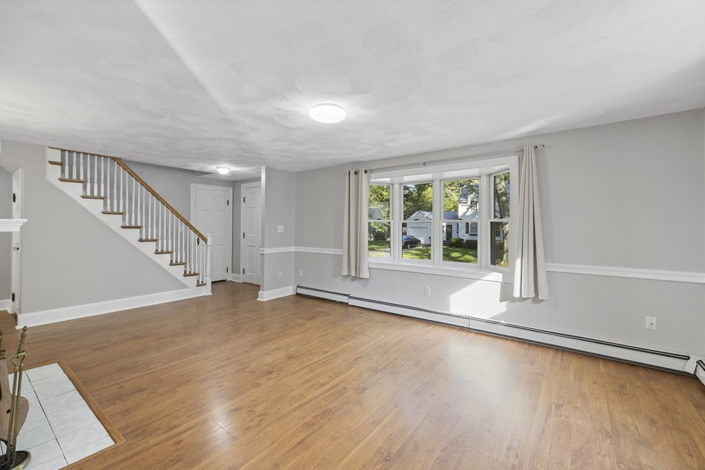 4 Hampton Road Stoneham, MA 02180 - Photo 4 of 41 Gallery Image 4