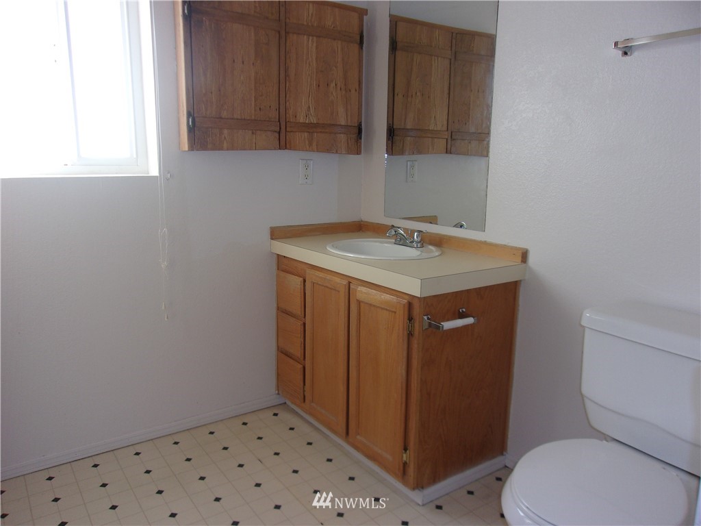 3057 Rd H Northeast, Unit 10 Moses Lake, WA 98837 - Photo 11 of 17 Gallery Image 11