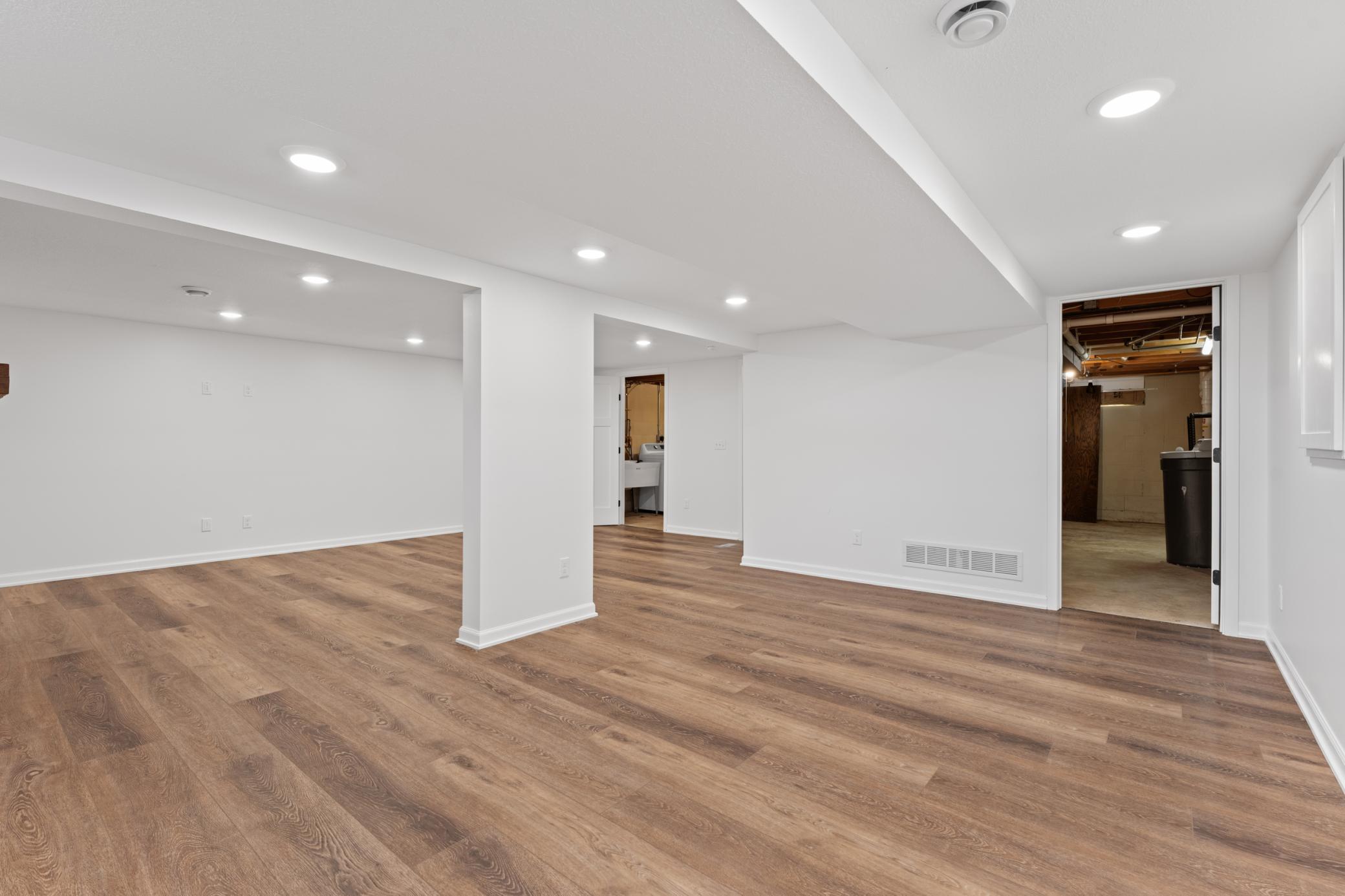 4005 16th Avenue Northwest Rochester, MN 55901 - Photo 18 of 36