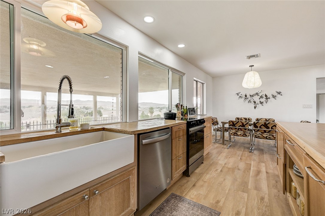 4050 Milky Way Circle Logandale, NV 89021 - Photo 16 of 55