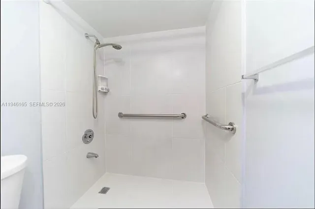$229,000 | 3800 North Hills Drive, Unit 406, Hollywood, FL 33021