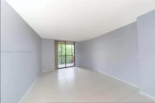 $229,000 | 3800 North Hills Drive, Unit 406, Hollywood, FL 33021