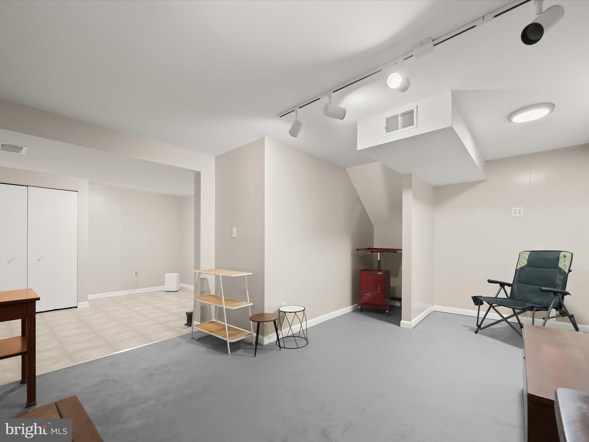 4950 Fleming Road Mount Airy, MD 21771 - Photo 39 of 64 a view of a room with gym equipment