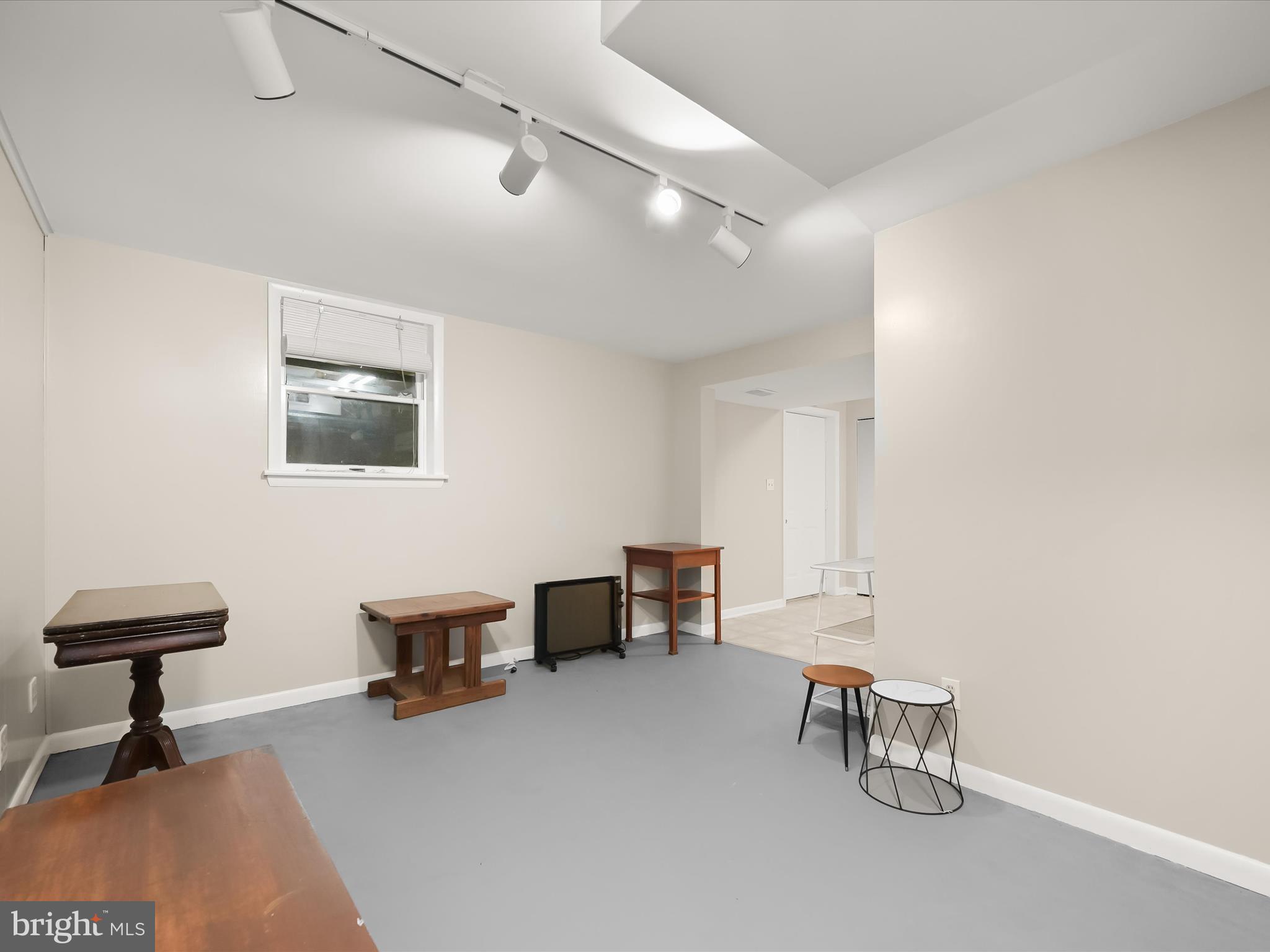 4950 Fleming Road Mount Airy, MD 21771 - Photo 40 of 64 a view of a livingroom with workspace and a window