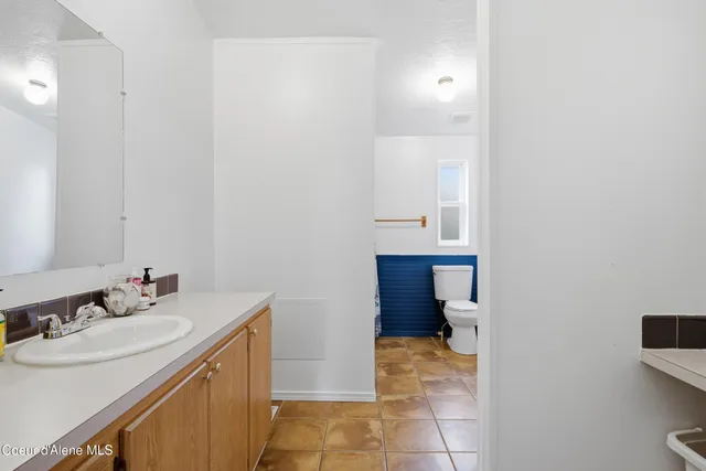 $325,000 | 200 East 3rd Street South, Oldtown, ID 83822