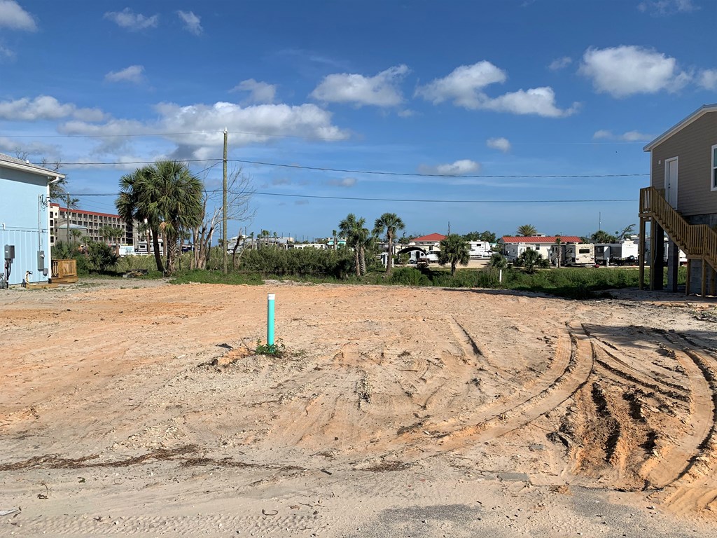 105 16th Street Port St. Joe, FL 32456 - Photo 2 of 2