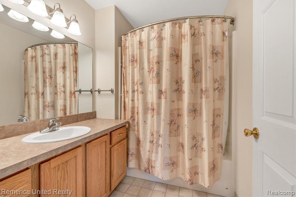 391 Rabbit Run Road Carleton, MI 48117 - Photo 30 of 49