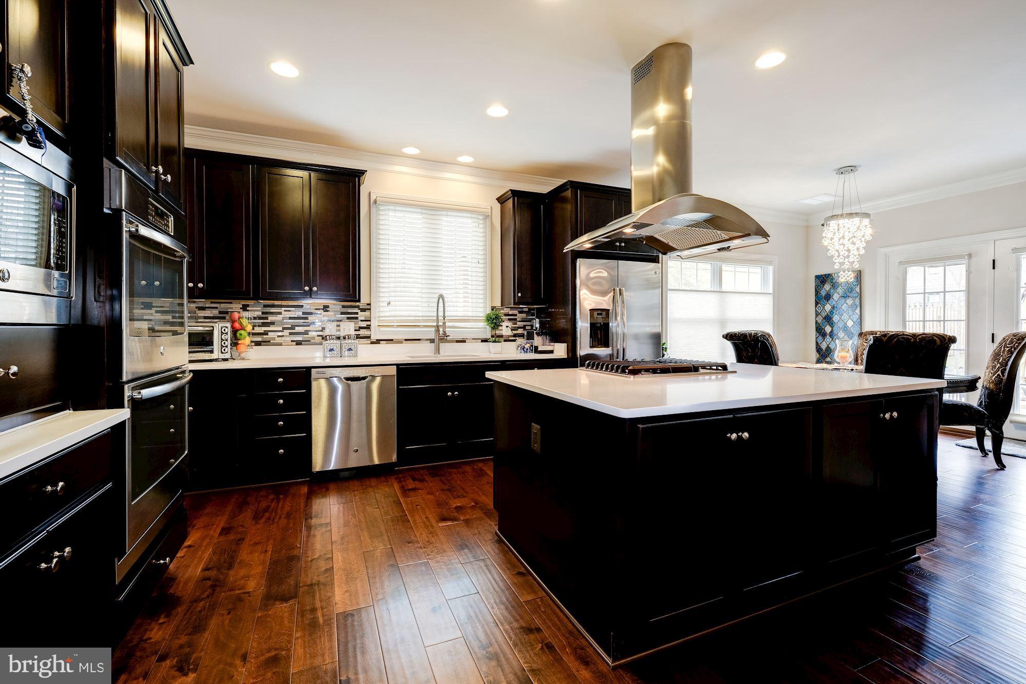2310 North Glebe Road Arlington, VA 22207 - Photo 4 of 39 Kitchen