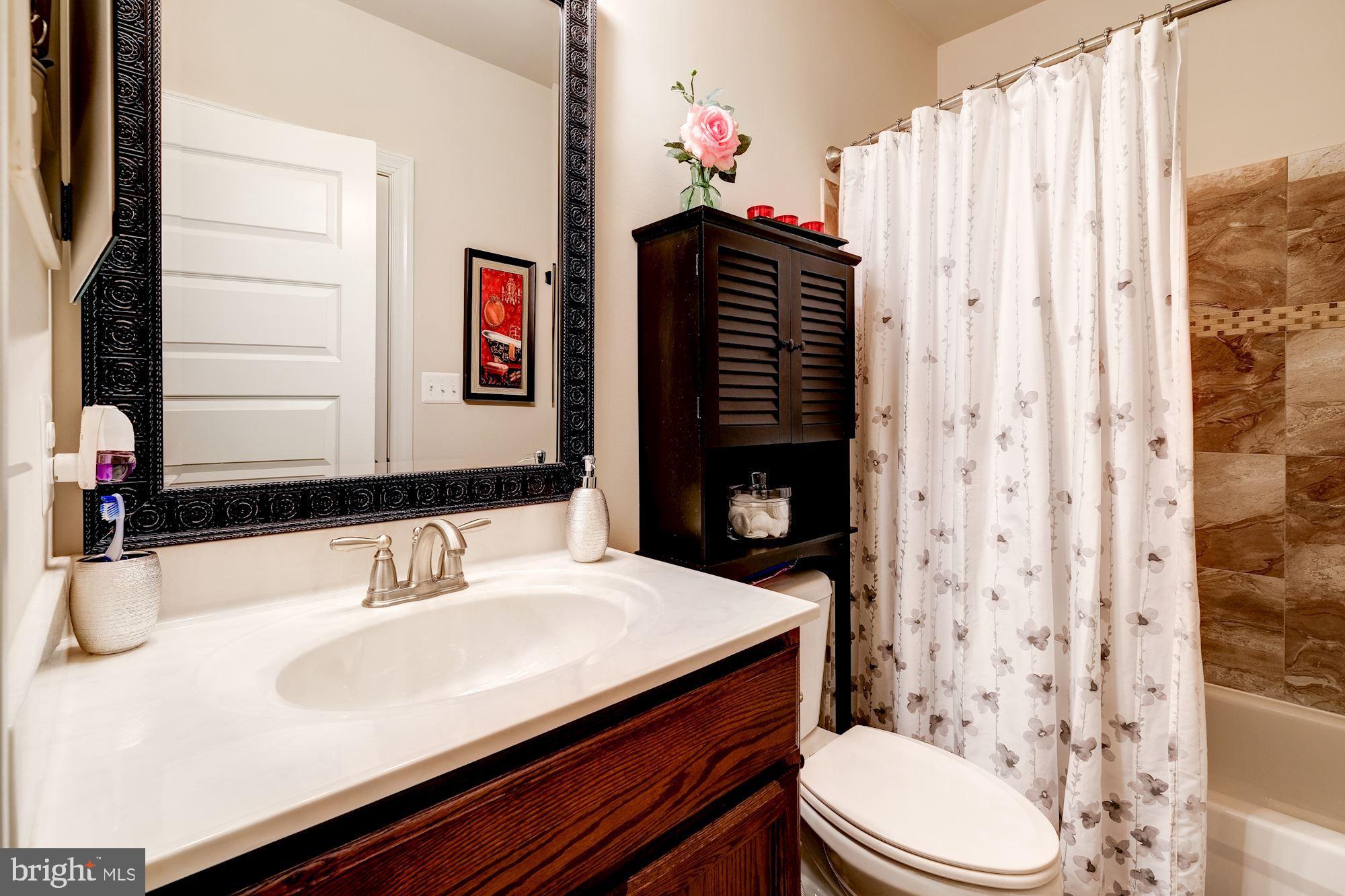 2310 North Glebe Road Arlington, VA 22207 - Photo 32 of 39 Gallery Image 32