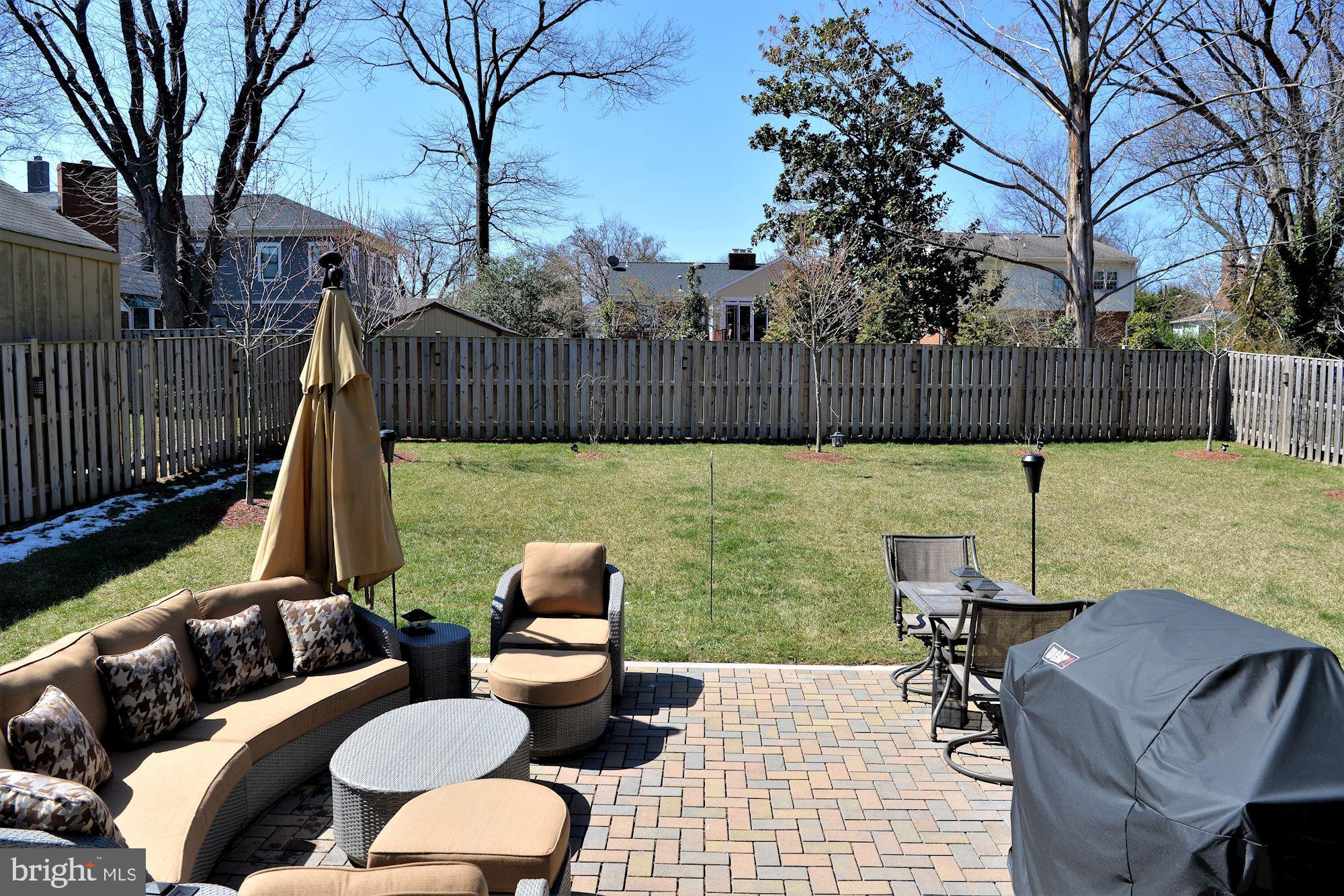 2310 North Glebe Road Arlington, VA 22207 - Photo 33 of 39 Rear Fenced Yard and Patio