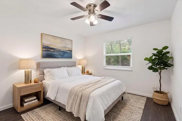 $1,300 | 5011 Briar Patch Lane, Burleson, TX 76028