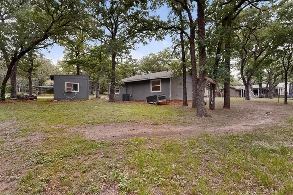 $1,300 | 5011 Briar Patch Lane, Burleson, TX 76028