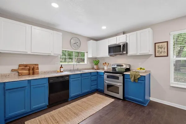 $1,300 | 5011 Briar Patch Lane, Burleson, TX 76028
