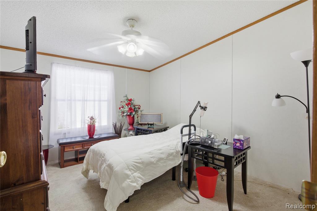 9857 Rembrandt Way Fenton, MI 48430 - Photo 21 of 44