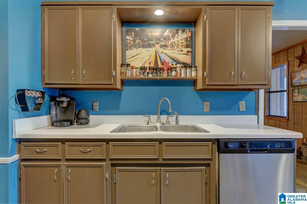 3828 Rock Ridge Road Birmingham, AL 35210 - Photo 8 of 28