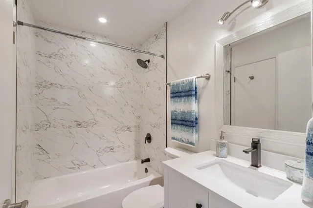 $670,000 | 295 Rio Verde Place, Unit 4, Milpitas, CA 95035