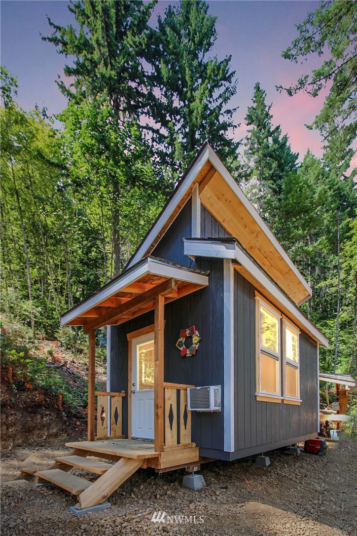 2341 North Cushman Ridge Drive Shelton, WA 98584 - Photo 1 of 21
