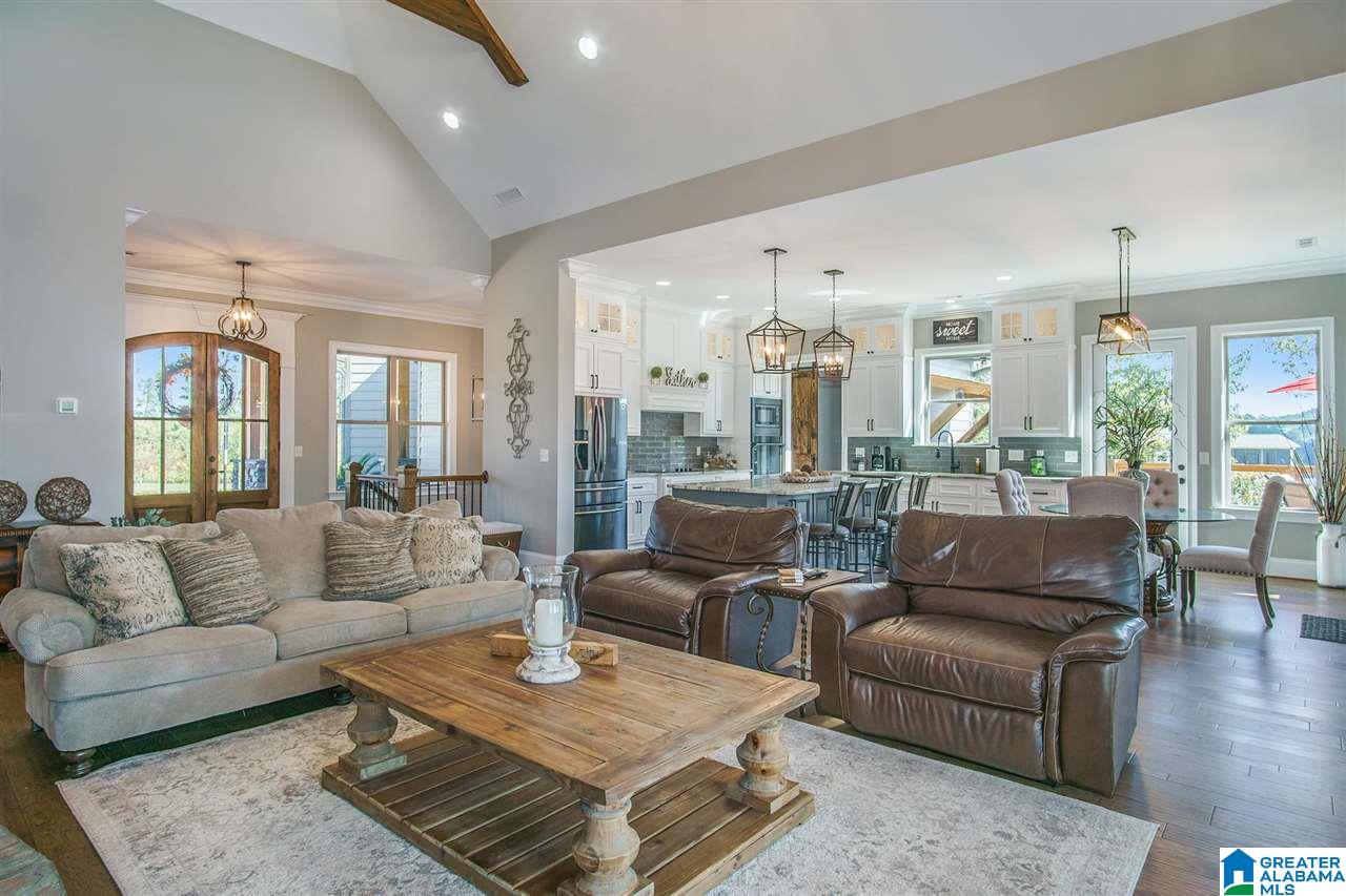706 Layke Ridge Drive Clanton, AL 35046 - Photo 9 of 53
