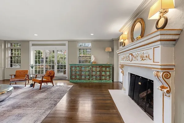 $2,650,000 | 1125 West Roxbury Parkway, Brookline, MA 02467