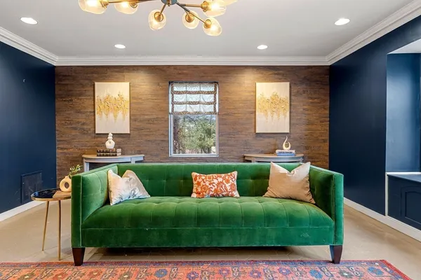 $2,650,000 | 1125 West Roxbury Parkway, Brookline, MA 02467