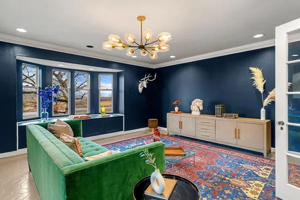 $2,650,000 | 1125 West Roxbury Parkway, Brookline, MA 02467